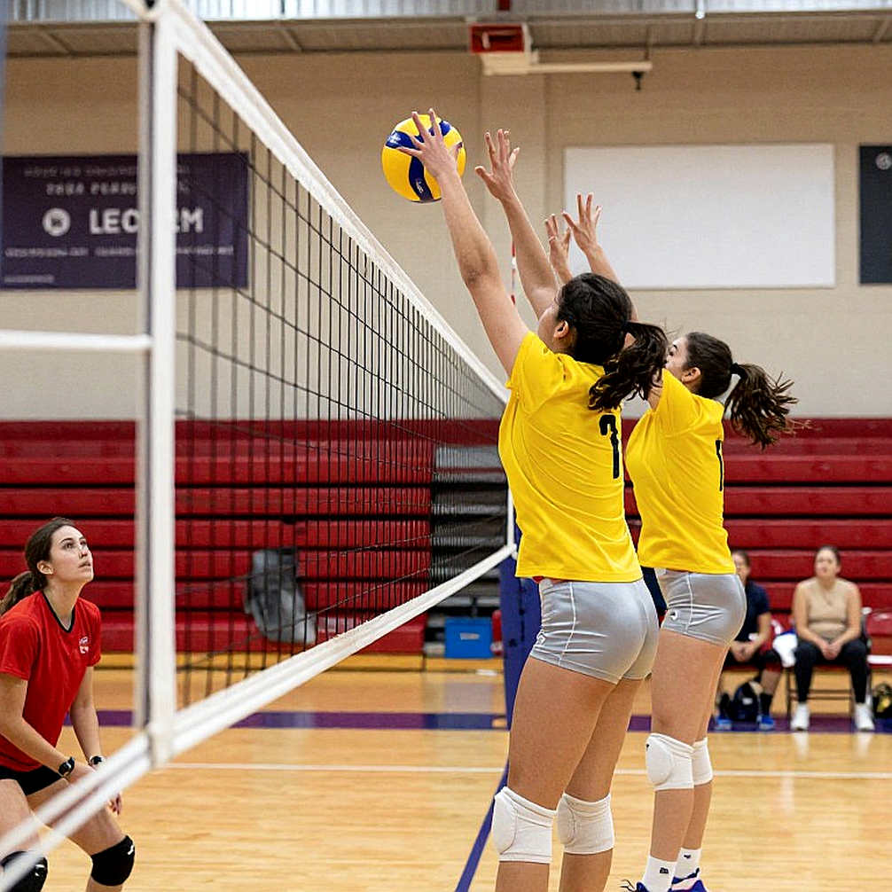 Ba mươi năm MOP bóng chuyền nữ NCAA: Những dấu chân trên sân đấu không có khán giả
