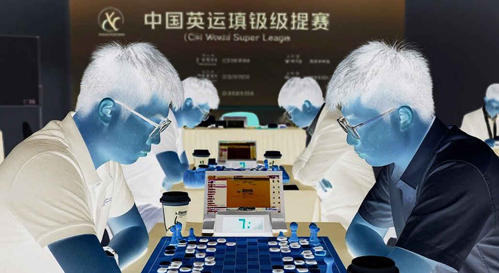 Gói huấn luyện cờ vua “See. Understand. Master!”: Bảy chuyên gia, năm hệ khai cuộc và một quân Mã ở ô d5