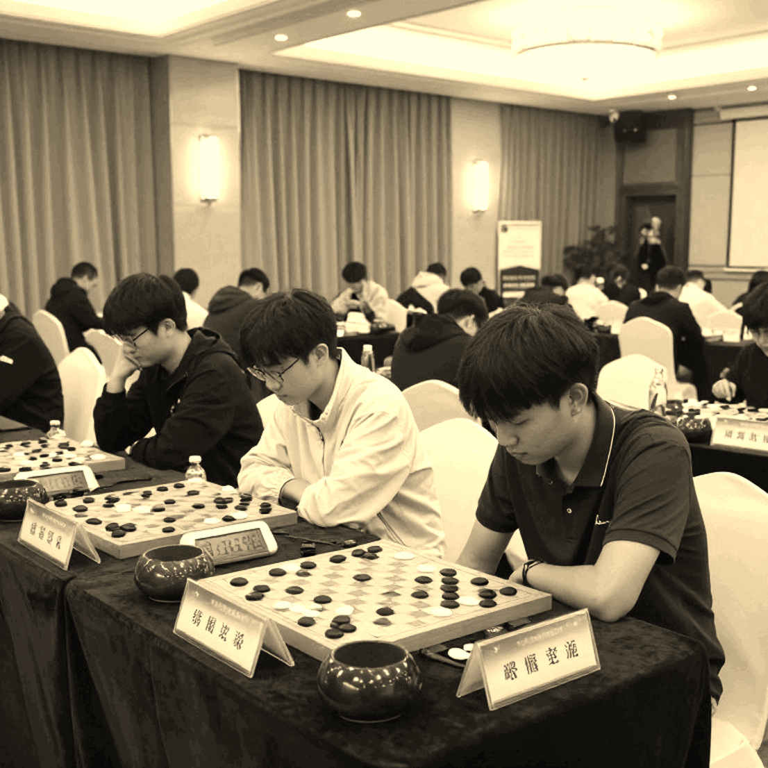 Carlsen và bài toán tâm lý: Gukesh – Sindarov dưới lăng kính của kẻ ngoài cuộc
