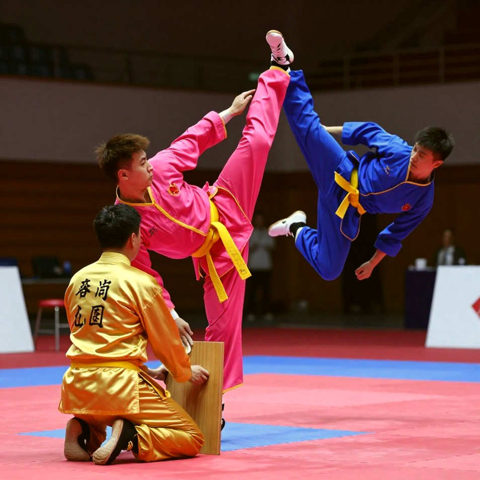 Võ sĩ Nguyễn Văn A gây sốc tại giải Vô địch MMA Việt Nam: Chiến thắng từ khoảng lặng Võ sĩ Nguyễn Văn A gây sốc tại giải Vô địch MMA Việt Nam: Chiến thắng từ khoảng lặng