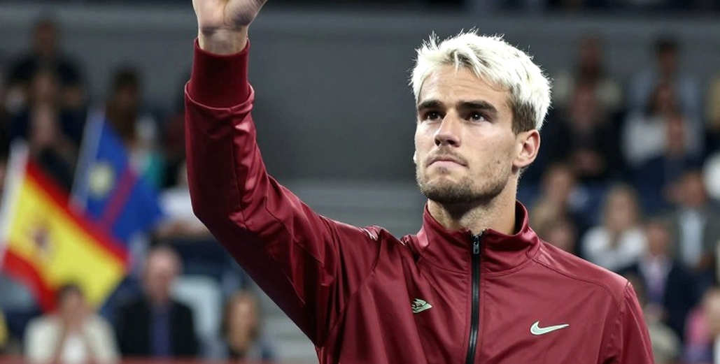 Jiri Lehecka hạ Learner Tien: Séc tái lập cú sốc Davis Cup trước Mỹ