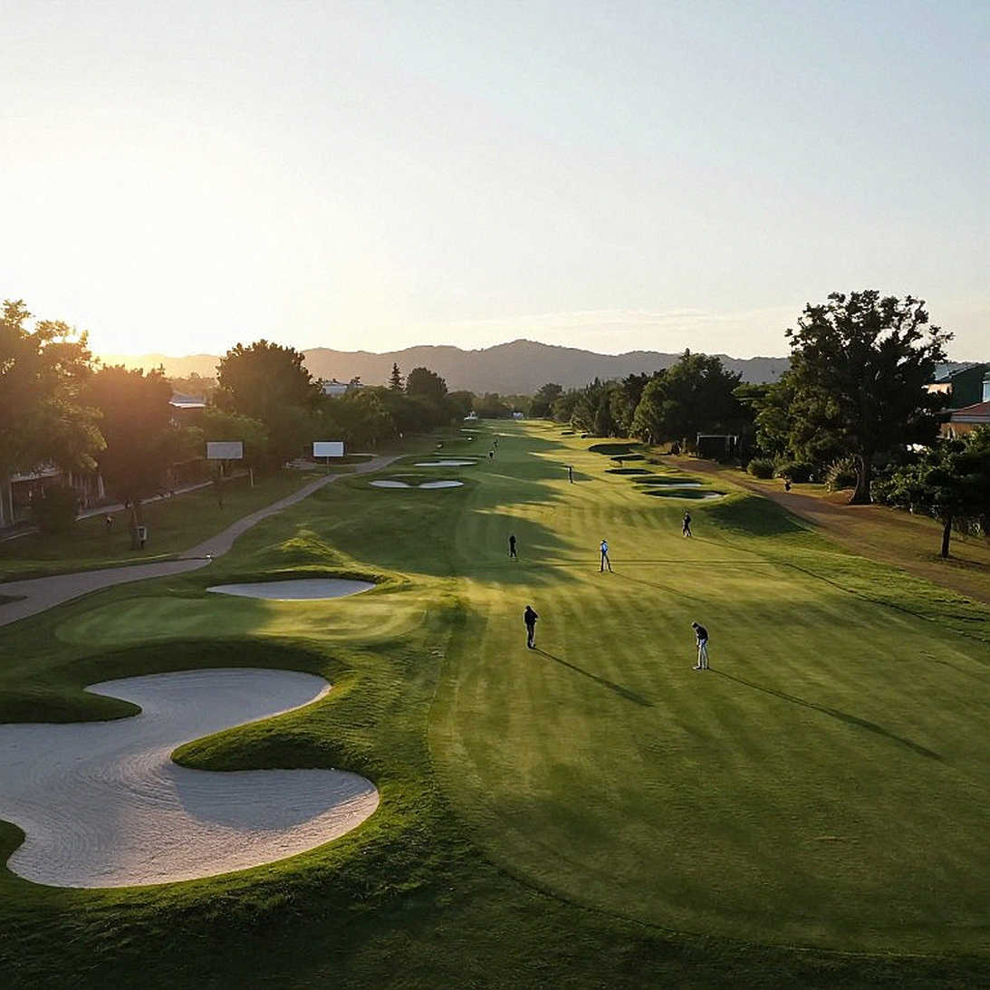 Tám lớp phân tích một báo cáo golf: khi lớp dữ liệu nền trở về trống