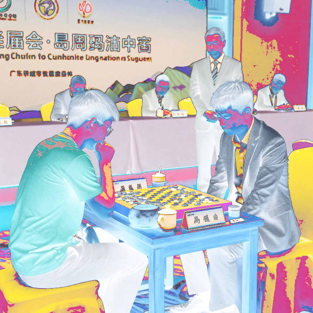 Khi Dữ Liệu Không Nói Gì: Bài Học Từ Một Phân Tích Chiến Thuật Rỗng