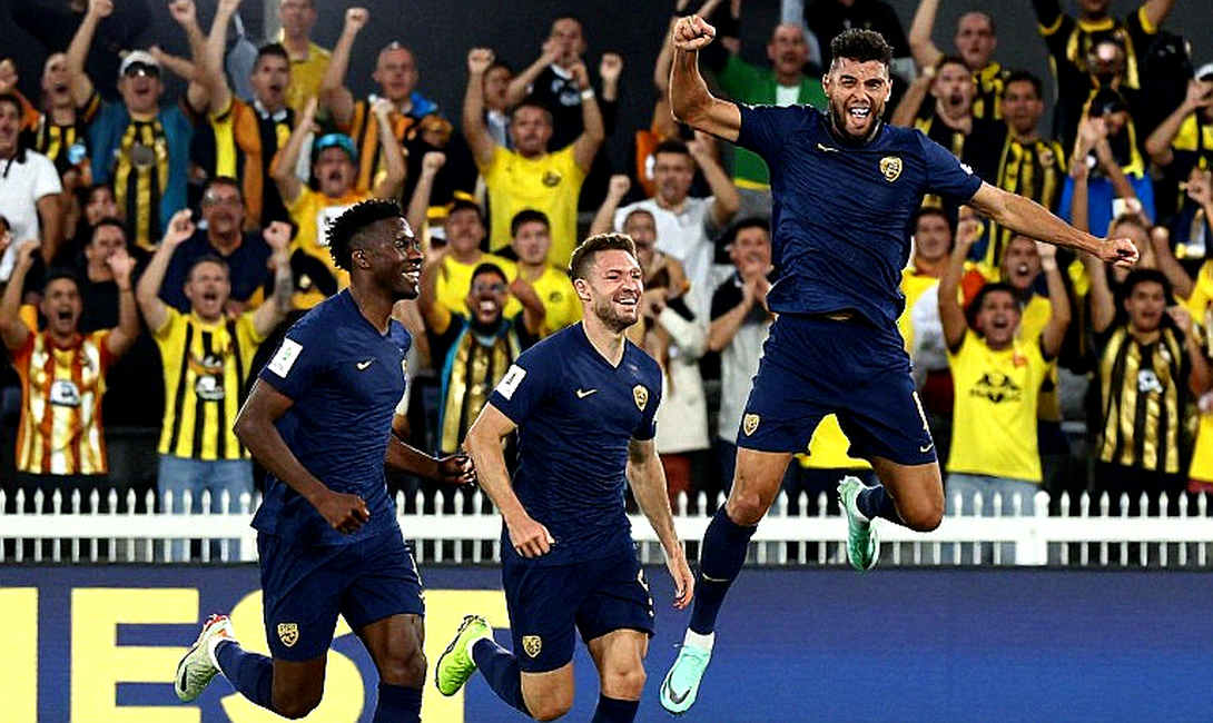 Giải mã cái giá hậu World Cup 2026: Khi bảng cân đối kế toán viết nên bản hợp đồng